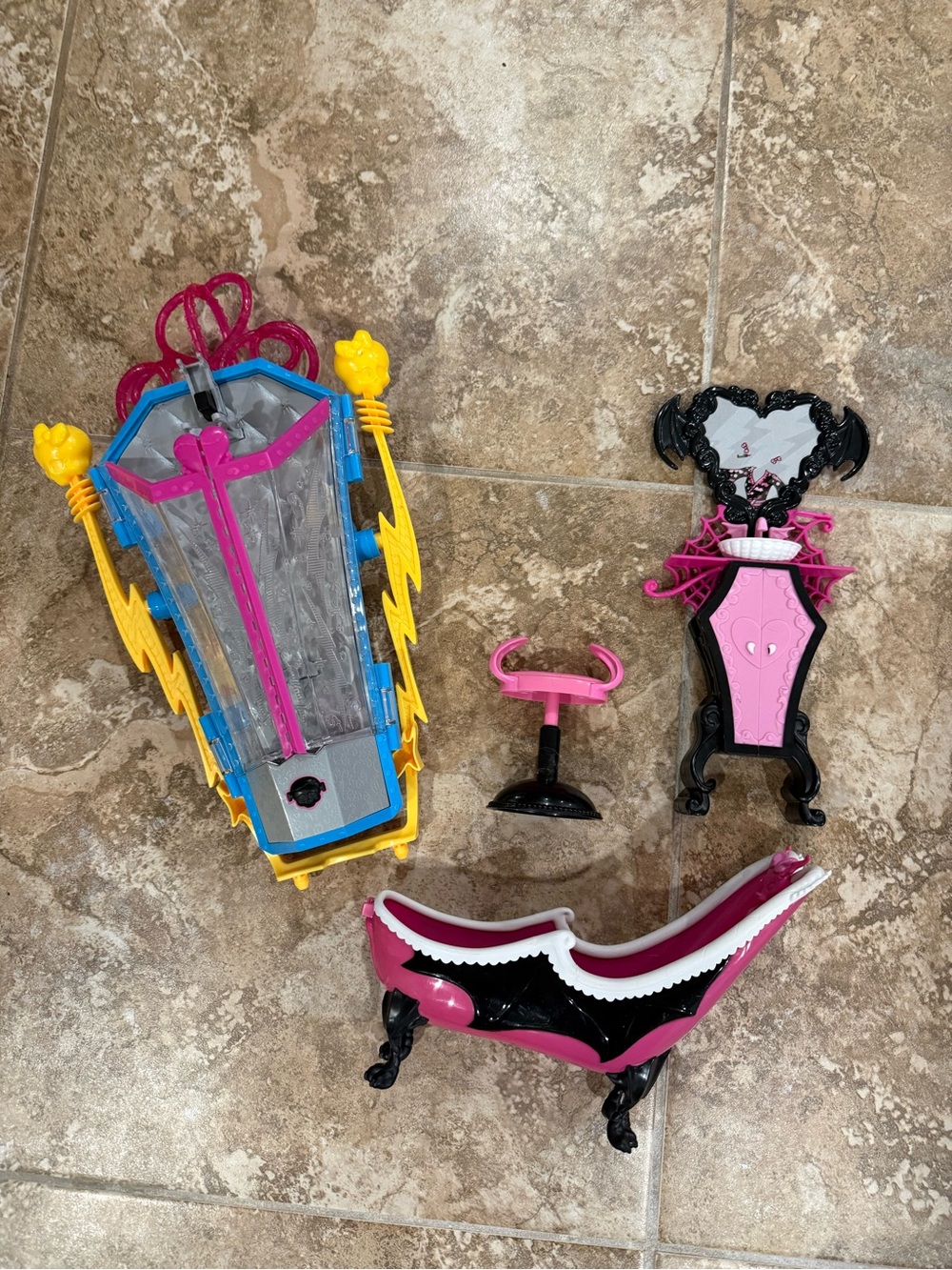 Monster High Furniture Draculaura Bathroom Frankie Stein G1 G2 Mattel